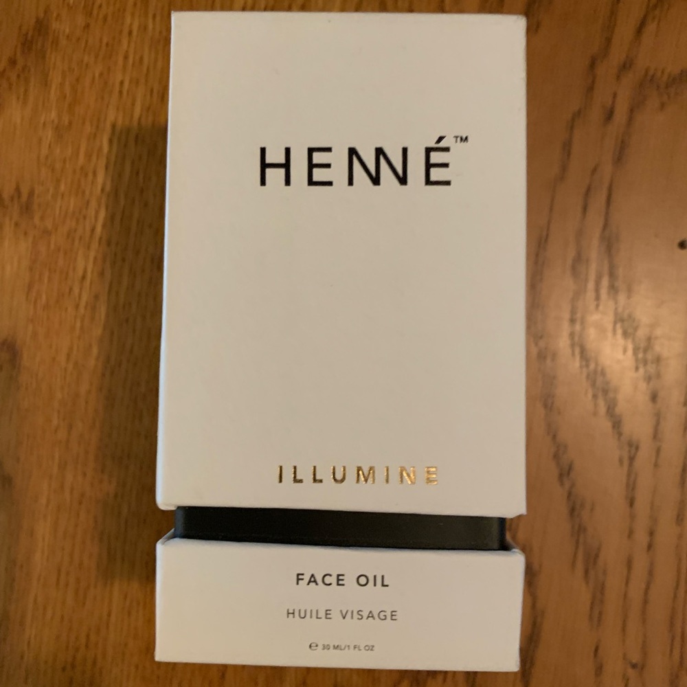 Henne Illumine Face Oil